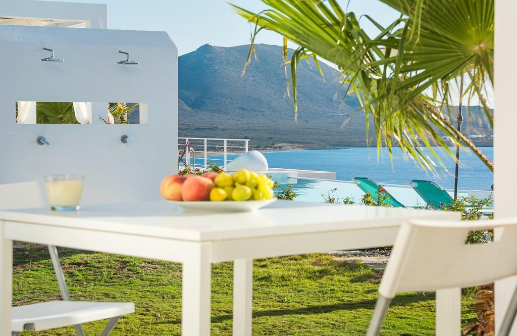 Kaladi Rock Villa Avlemonas Exteriör bild
